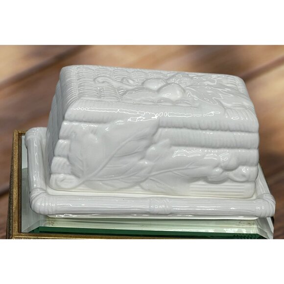 Applause Ceramic 1/4 Lb Covered Butter Dish With Lid - Picture 2 of 13